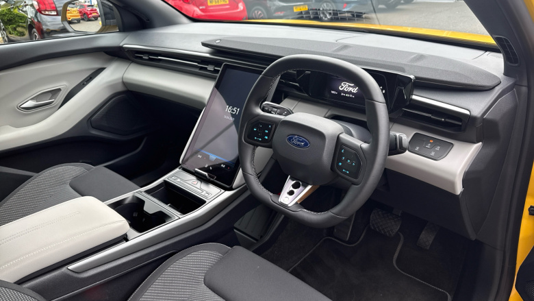 Ford Capri 125kW Style 52kWh 5dr Auto Electric Estate